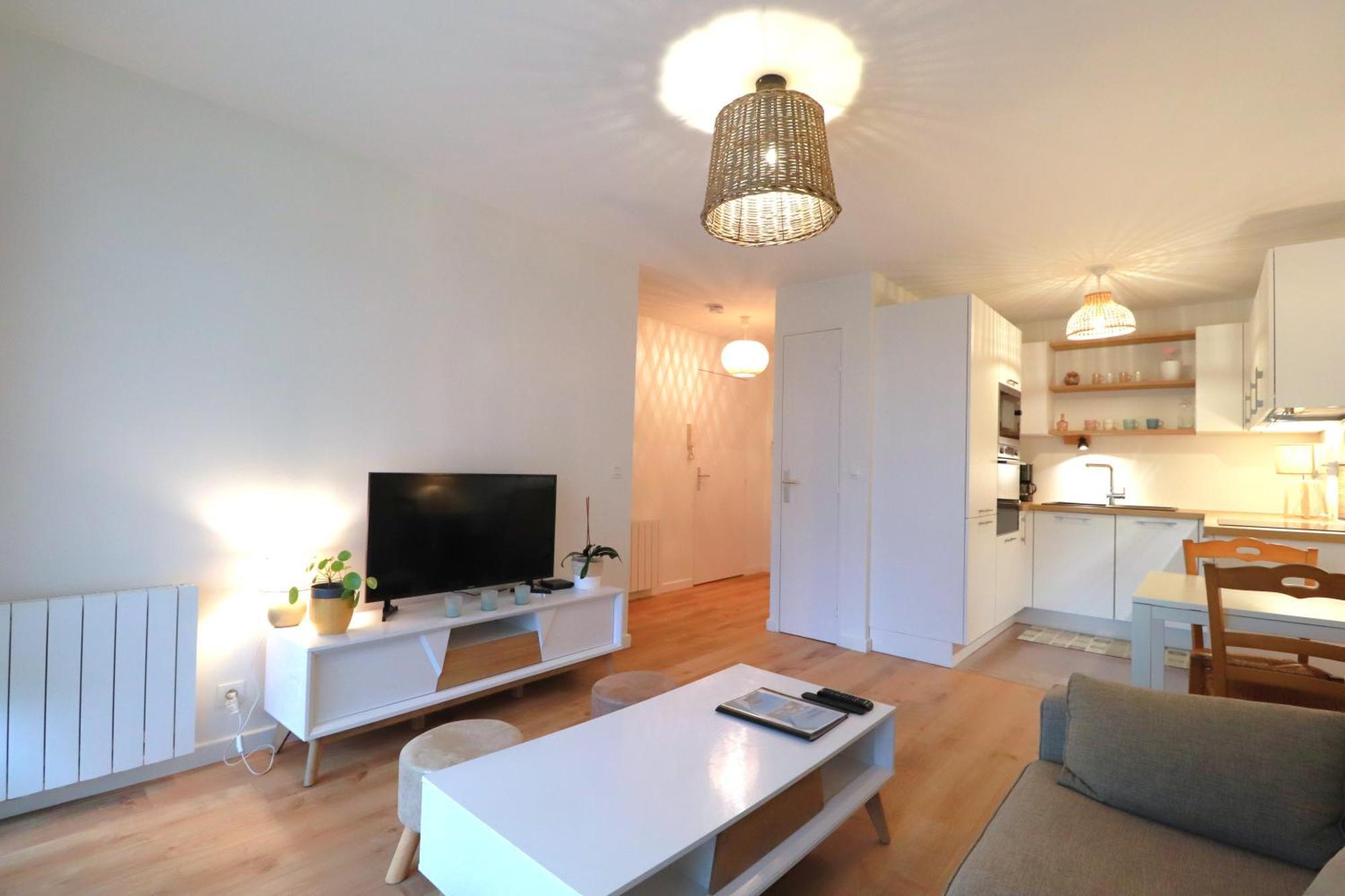 Olivia - T2 - Confort - Wifi- Parking Vannes Exterior foto